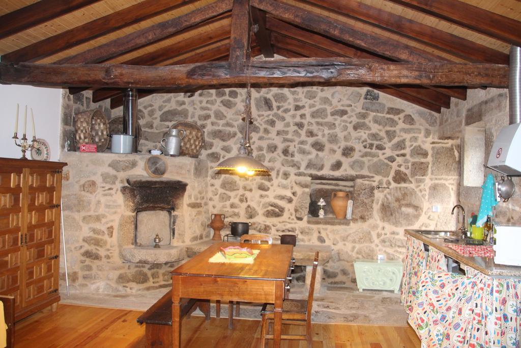 Casa Maria da Assunção Vila Nova de Cerveira Quarto foto